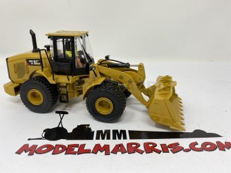 Diecast Masters 85907c